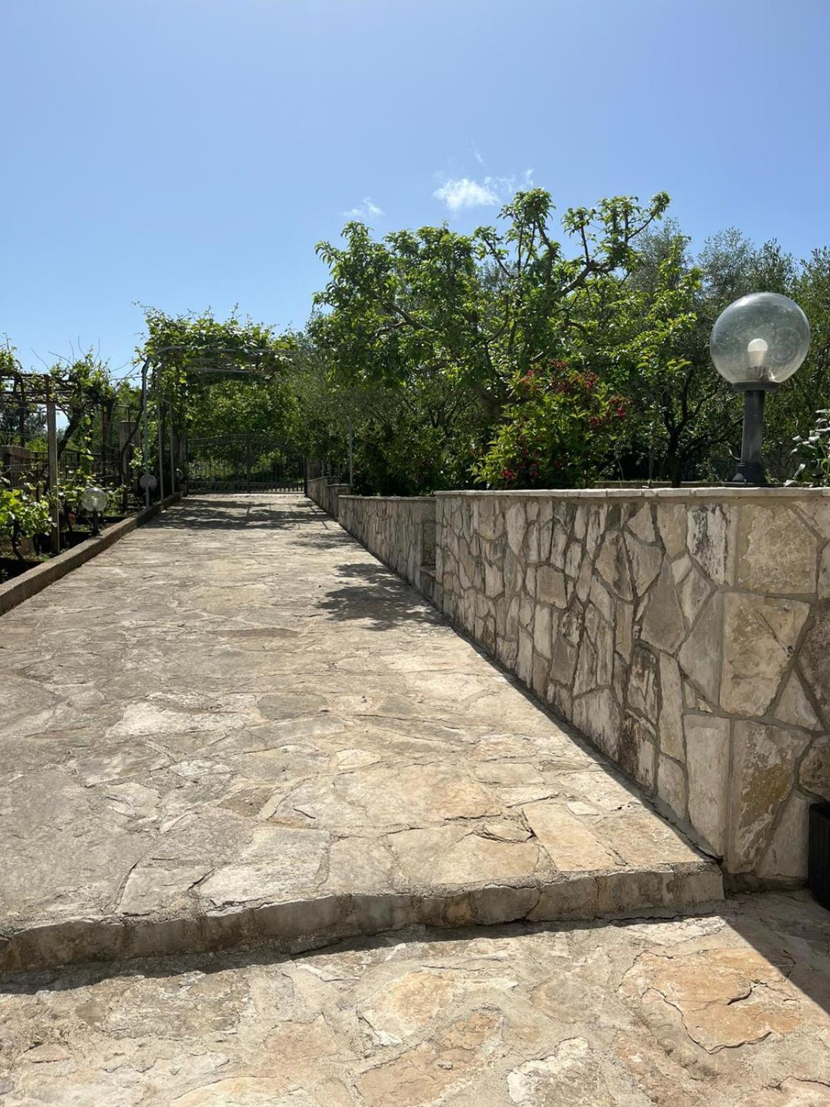 Hotel River Side Trebinje Esterno foto