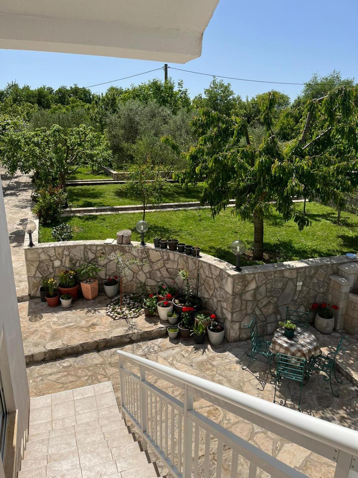 Hotel River Side Trebinje Esterno foto